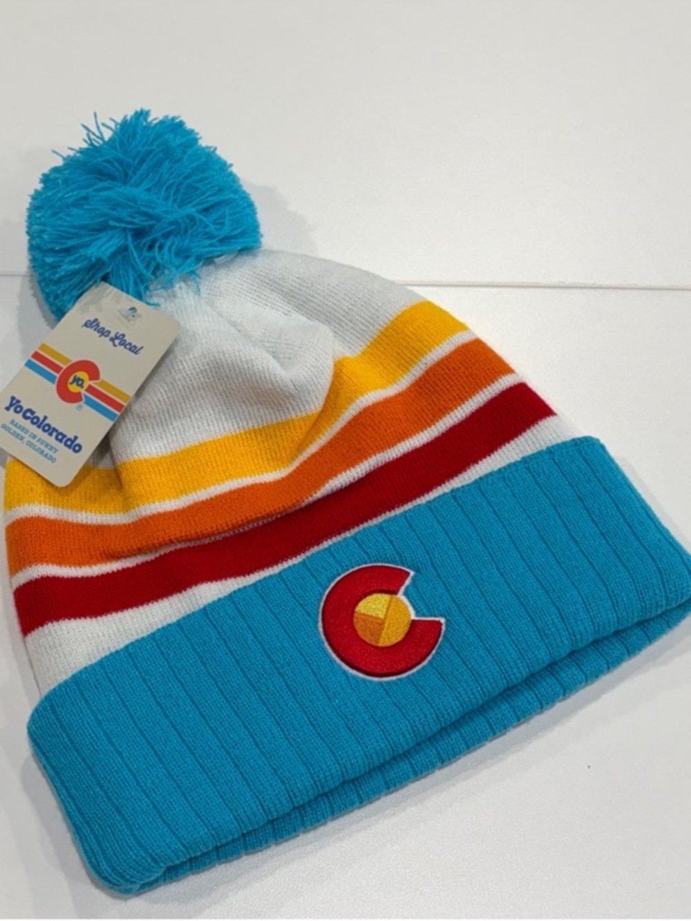 YoColorado Adult Fader Beanie Winter Hat Colorado White Blue NWT Soft Acrylic